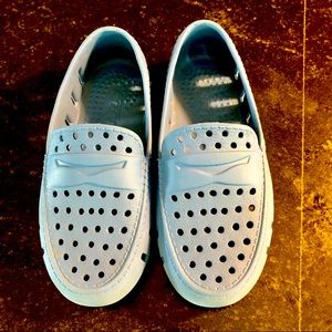 Boys blue and orange Floafers